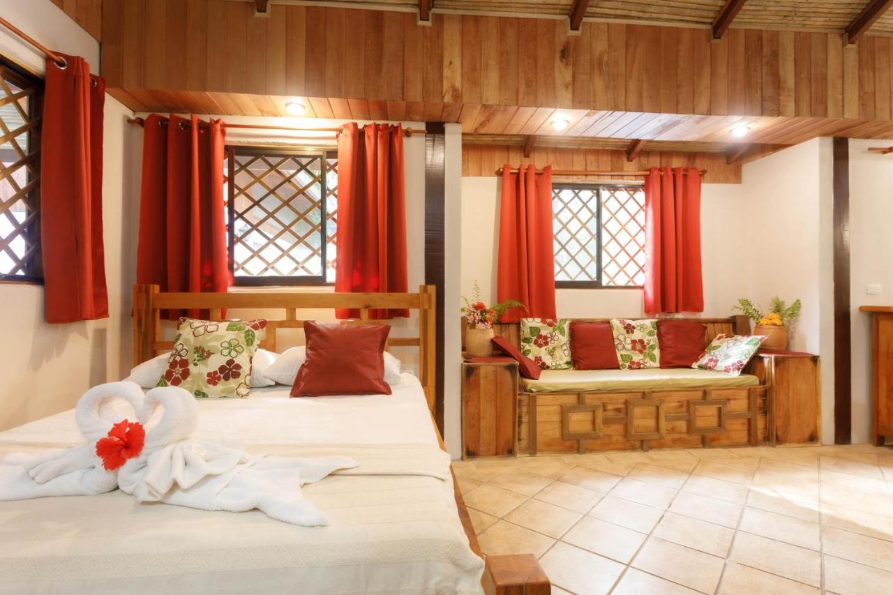 Hotel Casa Merlin Puerto Viejo de Talamanca エクステリア 写真