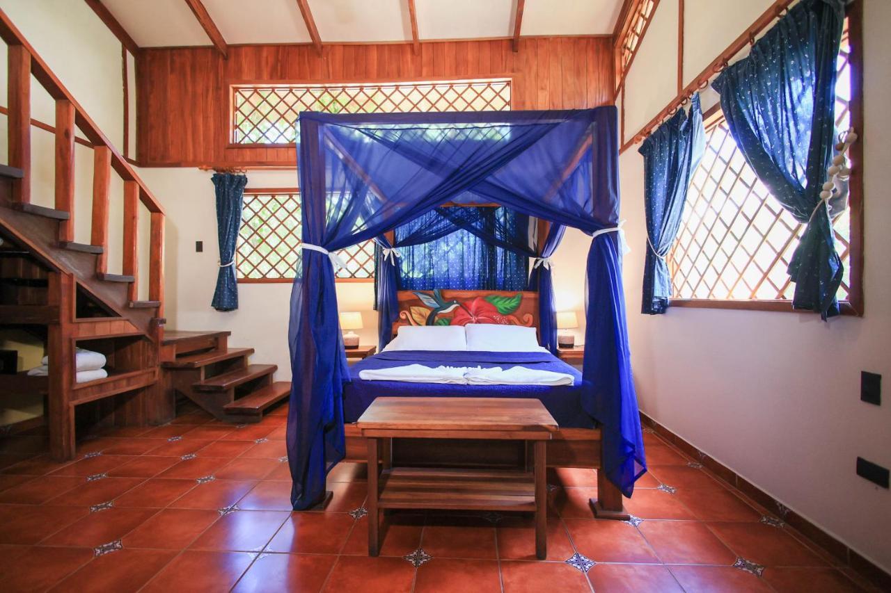 Hotel Casa Merlin Puerto Viejo de Talamanca エクステリア 写真